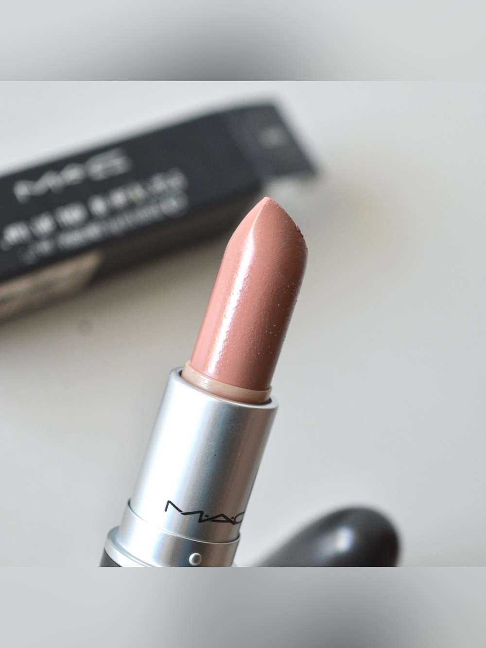 MAC Cosmetics Lipstick *MASQUE* Alexander McQueen Limited Edition RARE - Picture 7 of 11